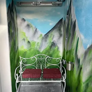  Appartement Aussergewoehnliche Kellerloft